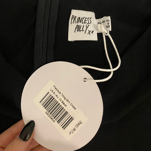 princess polly black dress - Picture 3 of 7